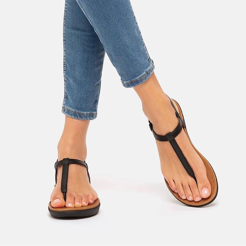 Fitflop Black Tia Thong Sandal. Size 9 / EU 40